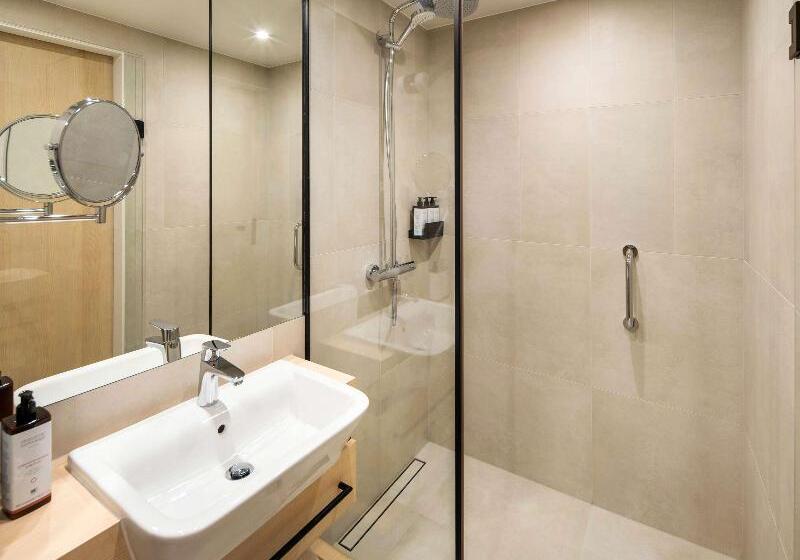 اتاق کلاسیک, Mercure Katowice Centrum