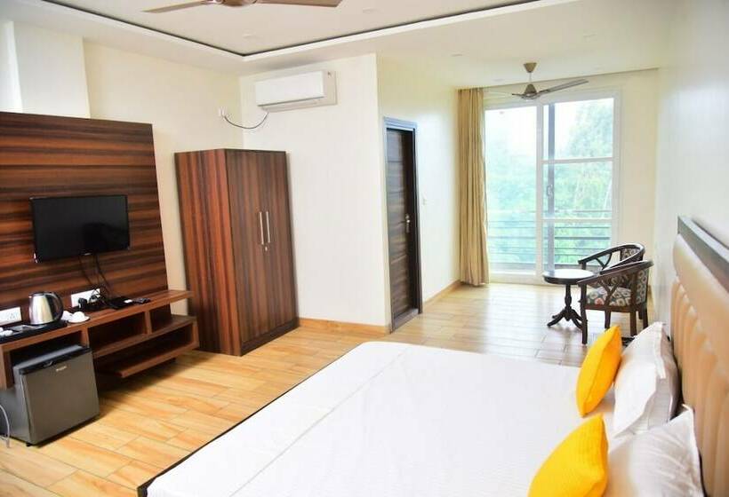 이그제큐티브 룸, Serene Suites