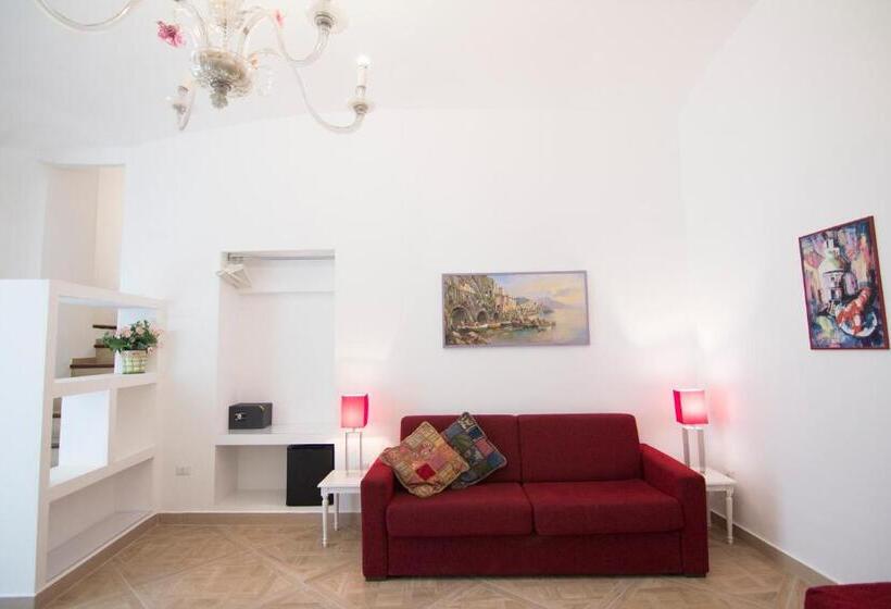 חדר סטנדרט לארבעה, Casa Sorrentina