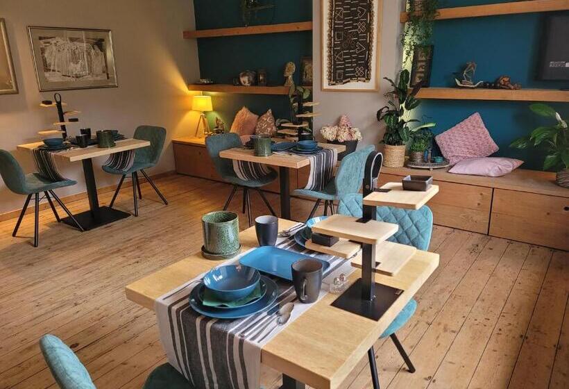 اتاق لوکس با تخت بزرگ, B & B Bonvert