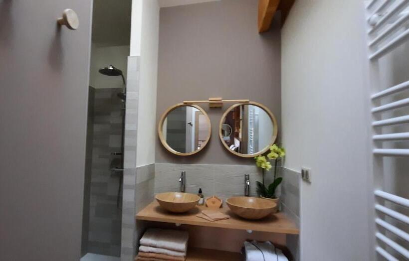 Номер Стандарт Вид на Сад, Bel Aujourd Hui Spa Sauna