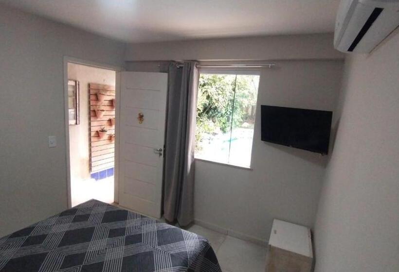 سوییت با چشم‌انداز استخر, Pousada Casa Diamante
