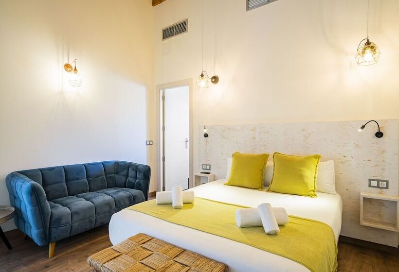 اتاق لوکس با بالکن, Azacanes Hostal Boutique Toledo