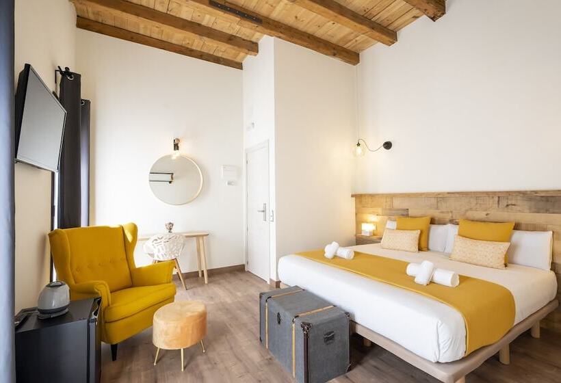 اتاق لوکس با بالکن, Azacanes Hostal Boutique Toledo