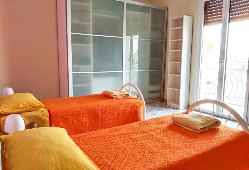 اتاق استاندارد با سرویس بهداشتی مشترک, Casa Bignardi   Affitti Brevi Italia