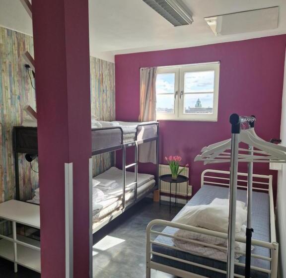 Трехместный Номер Стандарт Совместная Ванная, Crafoord Place Hostel