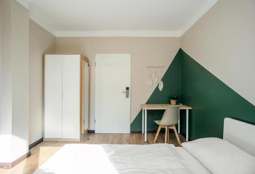 اتاق استاندارد, Eastseven Berlin Hostel