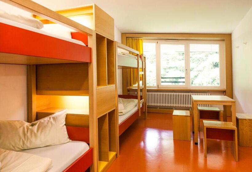Четырехместный Номер Стандарт, Hi Munich Park Youth Hostel