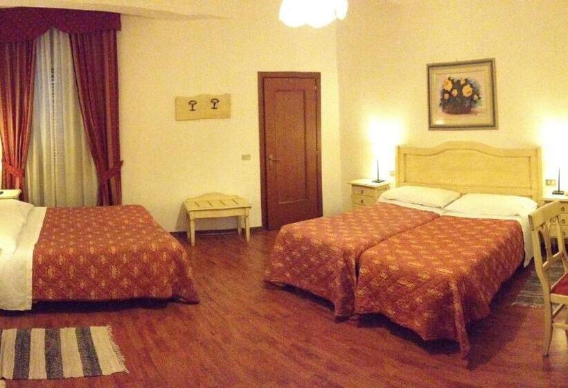 اتاق استاندارد چهار تخته, Umbria