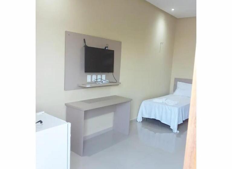 Quarto Quádruplo Estandar, Pousada Barbacoar