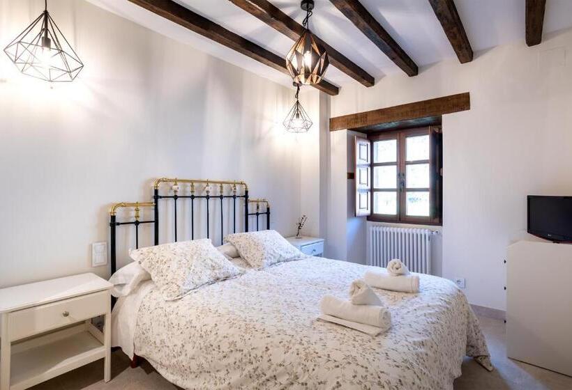 Семейный Номер, Apartamentos Los Edules