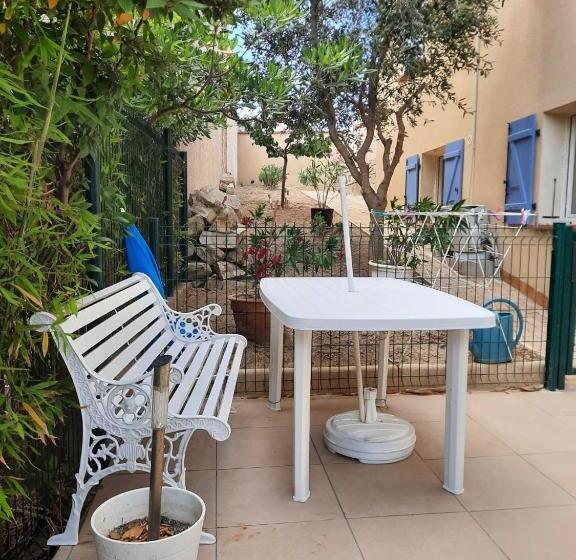 اتاق استاندارد, Chambre Leucate Village