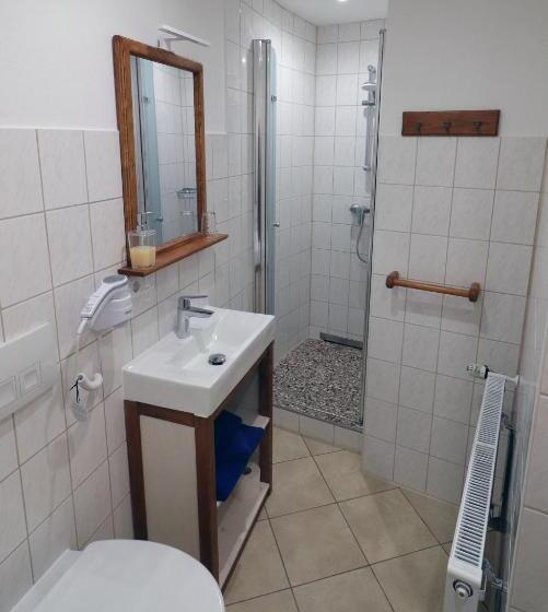 Quarto Estandar Individual, Gästezimmer Zum Rotem Karpfen