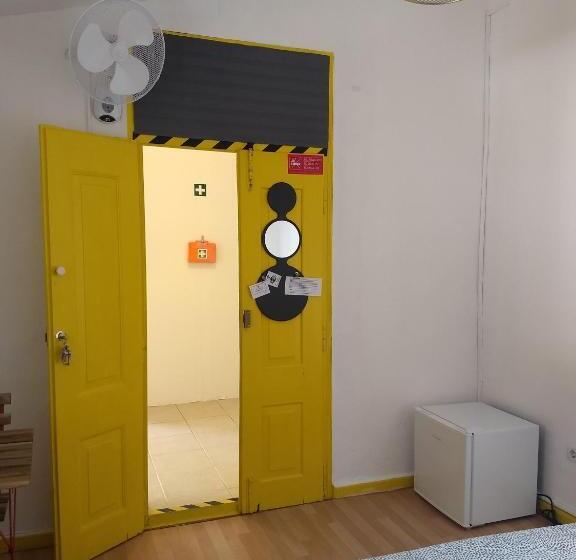 Quarto Economy, Historical Da Matriz