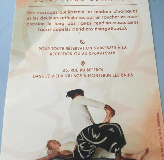 اتاق لوکس, Les Magnolias