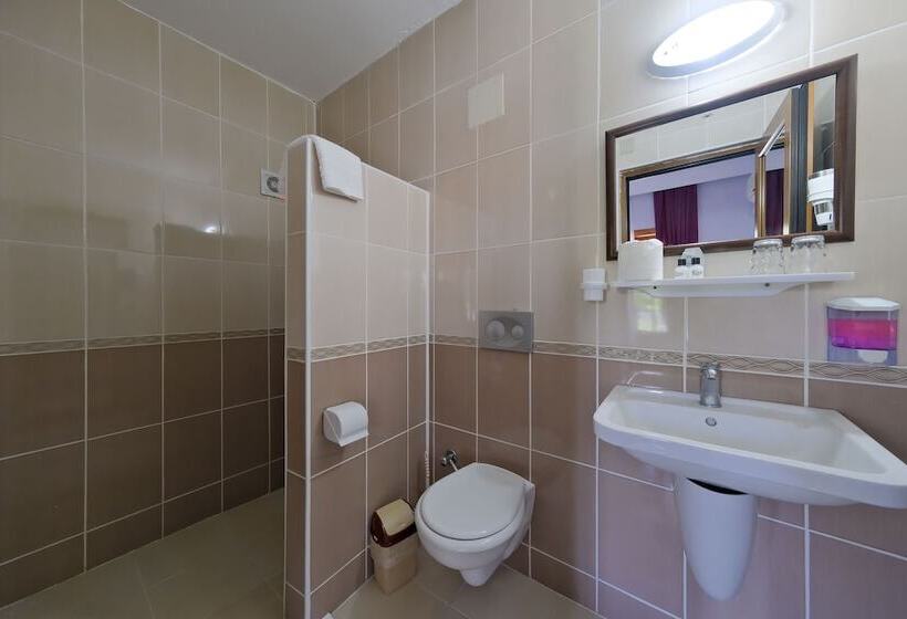 Quarto Triplo Superior, Casablanca