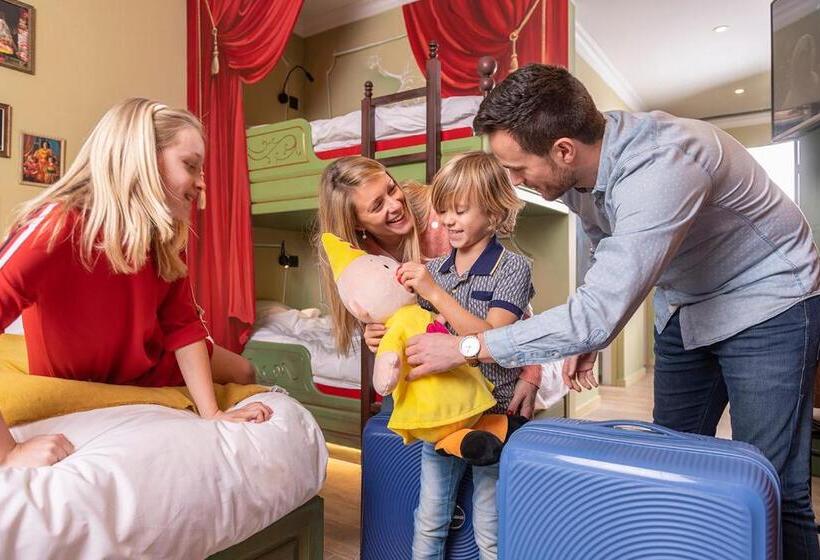 Family Suite, Plopsaland Theater