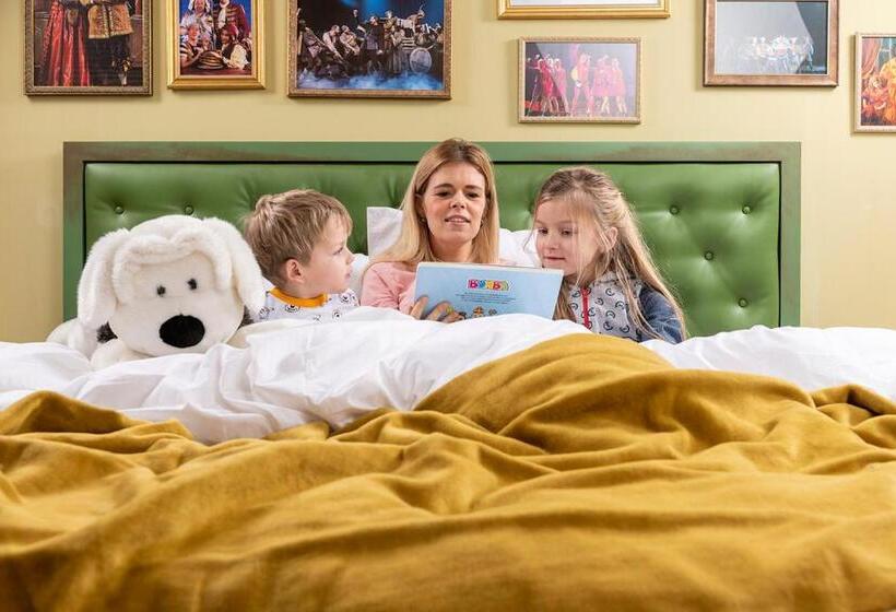 Family Suite, Plopsaland Theater