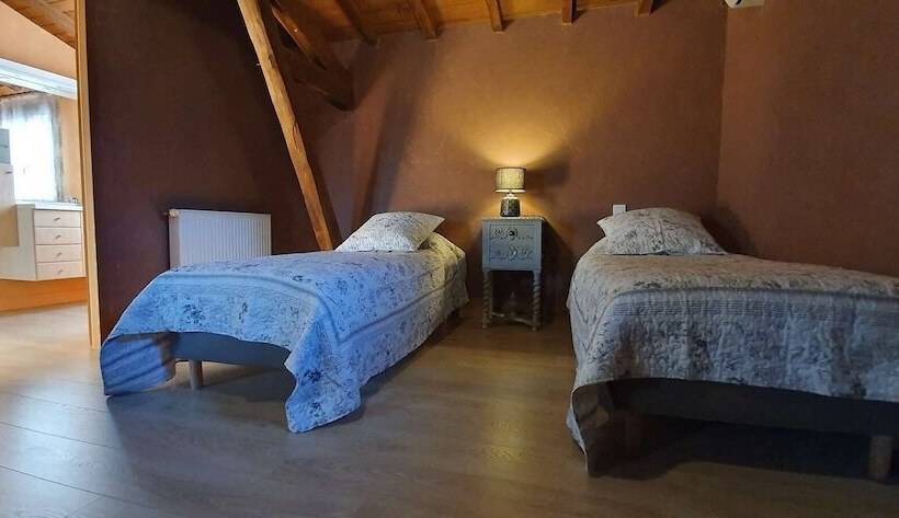 Дом 2 Спальни, Domaine Du Cardou