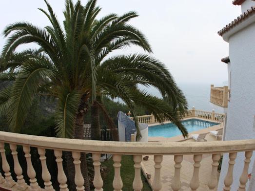 اتاق استاندارد با چشم‌انداز استخر, La Vista Al Mar