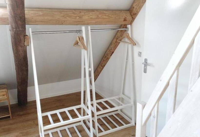 اتاق استاندارد, Studio@domburg