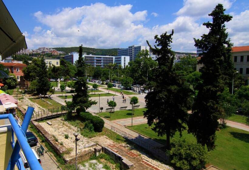 غرفة قياسية مزوَّدة بشُرفة, Rentrooms Thessaloniki