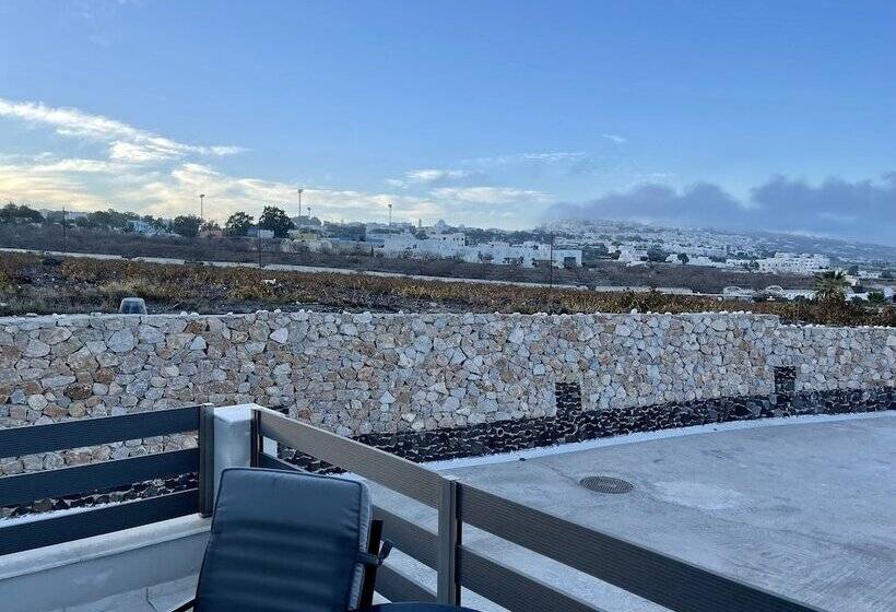 اتاق استاندارد سه نفره, Villa Agas