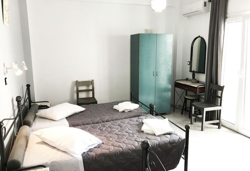 اتاق استاندارد سه نفره, Villa Agas