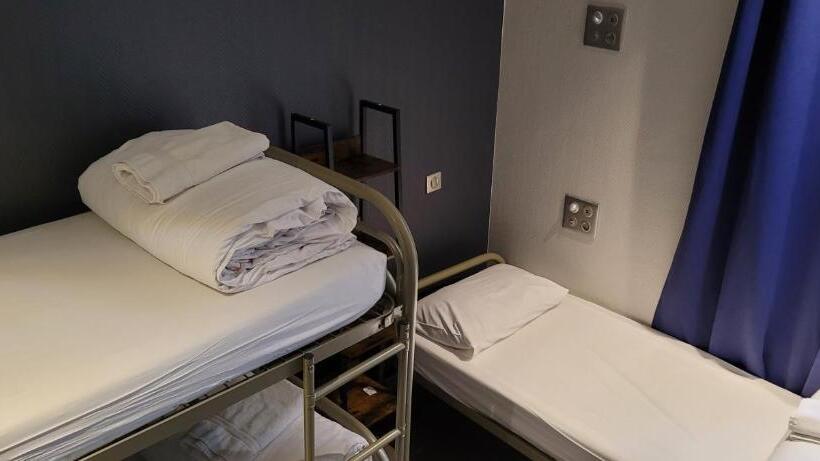 Bed in een Gedeelde Kamer, Plug Inn Montmartre By Hiphophostels