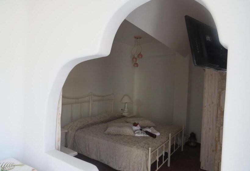 اتاق استاندارد یک نفره, Villa Manos