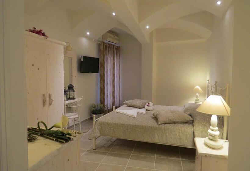 اتاق سوپریور یک تخته, Villa Manos