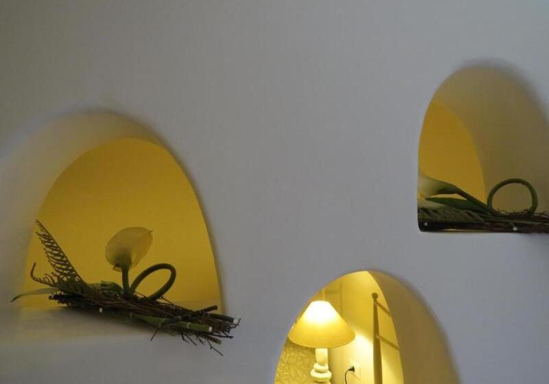 اتاق استاندارد چهار تخته, Villa Manos
