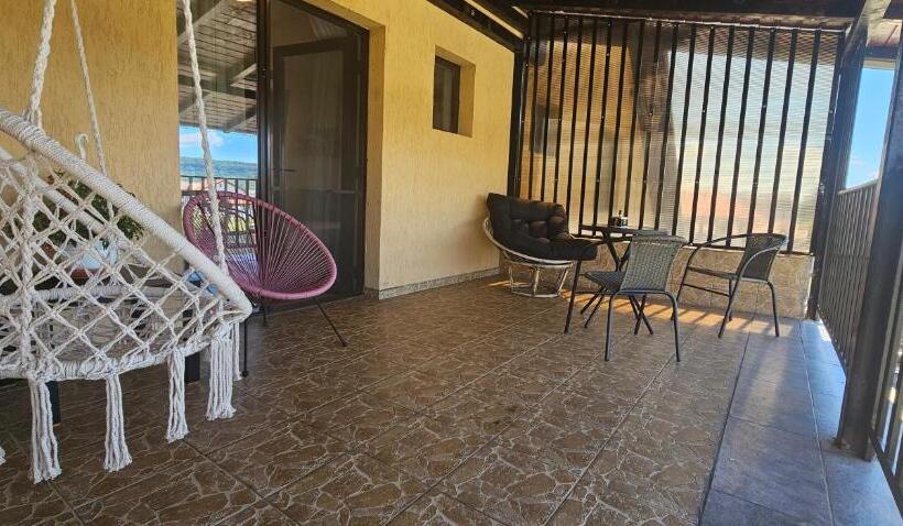 اتاق استاندارد با تراس, Pensiunea Relax