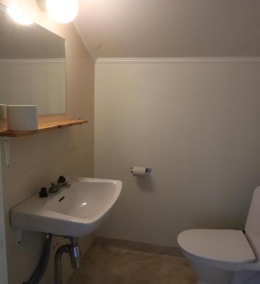 Номер Стандарт Индивидуальный Совместная Ванная, Hammarstrand Budget Hotell  Lergodset