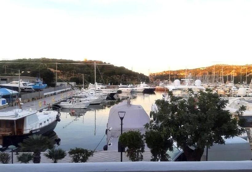스탠다드 룸 킹사이즈 침대, Relais Du Port