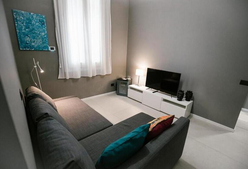 Suite, Awa Mondello