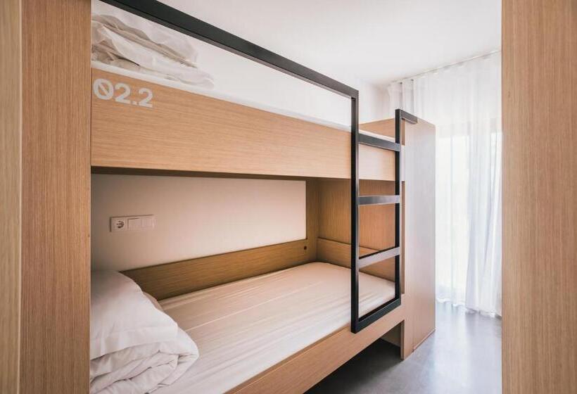 تختخواب در اتاق مشترک, Mute Hostel Porto Covo
