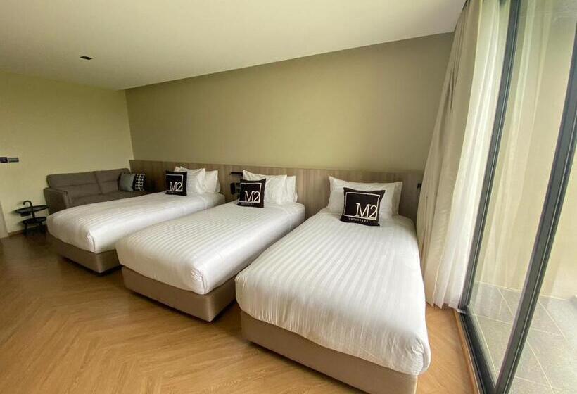 Семейный Номер, M2 Hotel Waterside
