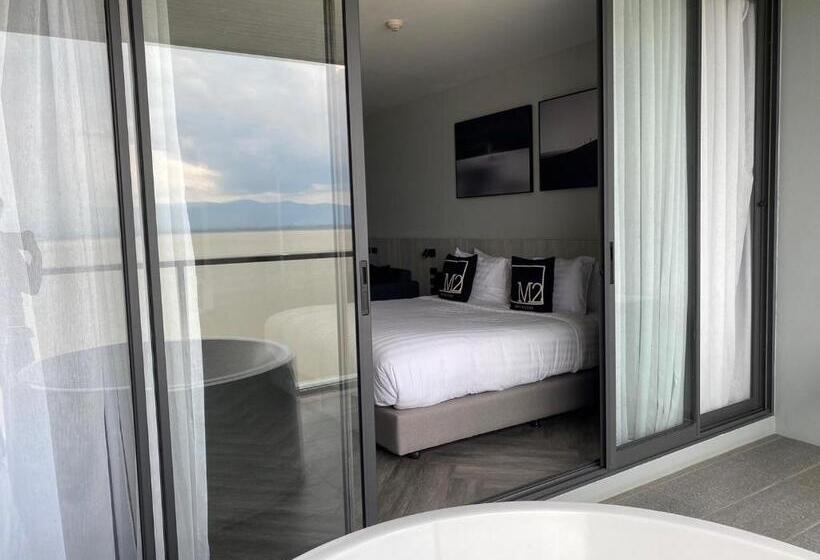 Номер Deluxe, M2 Hotel Waterside