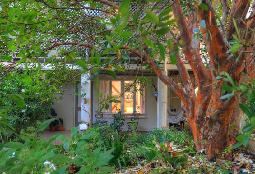 Номер Стандарт Вид на Сад, Mitta Glen Guesthouse