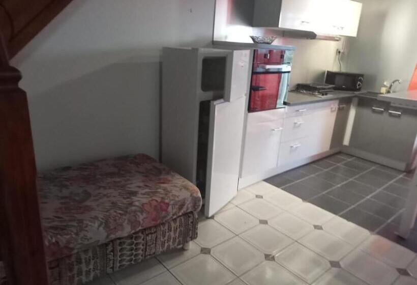 استودیو استاندارد با چشم‌انداز, Residence Chez Marraine Maison Bertili