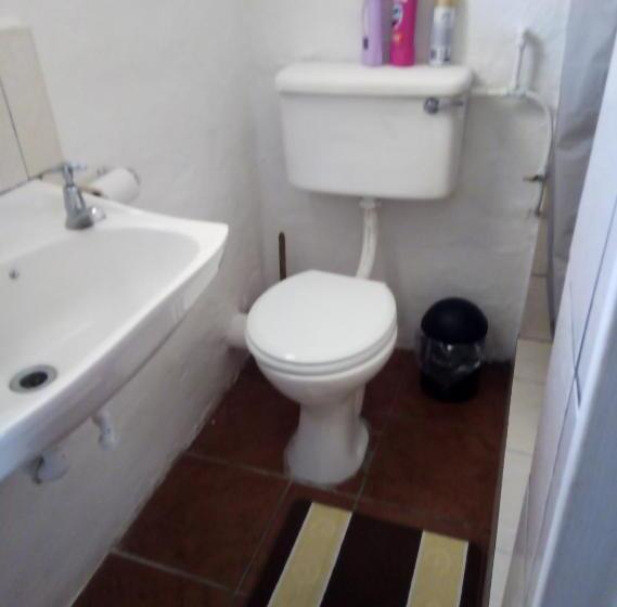 Апартаменты 1 Спальня Нижний Этаж, Spacious 1bed + Braai 13km To Paternoster Beach