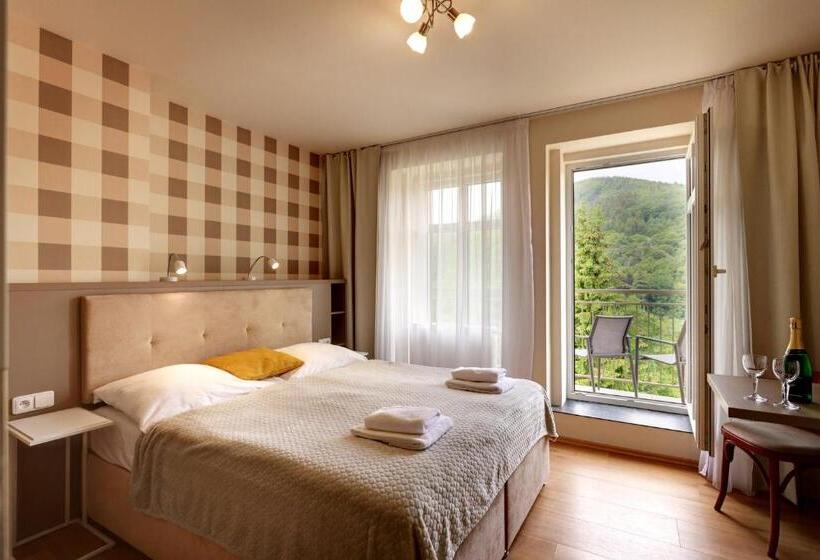آپارتمان 2 خوابه, Apartmány Adam