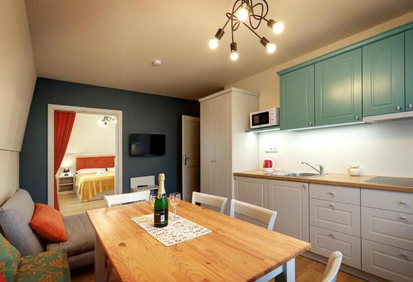 آپارتمان 2 خوابه, Apartmány Adam