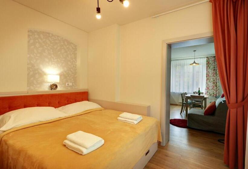 آپارتمان 2 خوابه, Apartmány Adam
