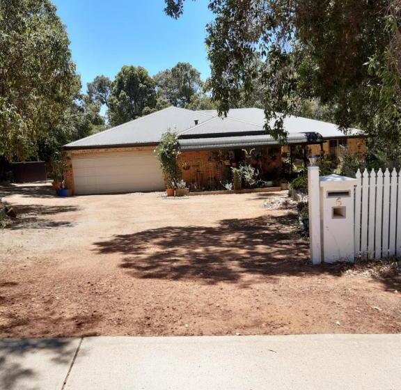 Quarto Deluxe, Mundaring Bed And Breakfast