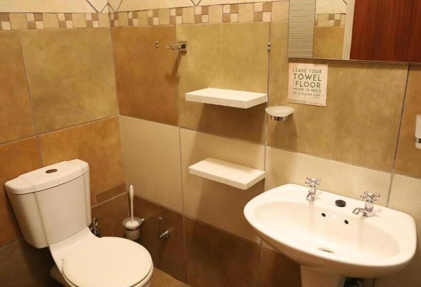 اتاق استاندارد, The Oak Potch Guesthouse