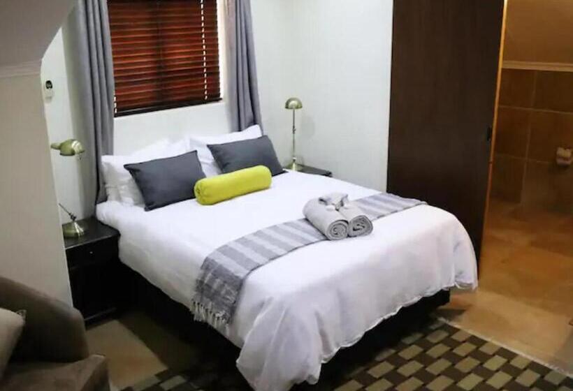 اتاق استاندارد, The Oak Potch Guesthouse