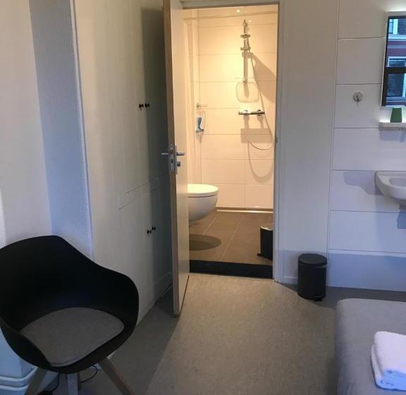 اتاق استاندارد, Kleinschalig Hostel In Deventer, Hartje Stad, Aan De Ijssel