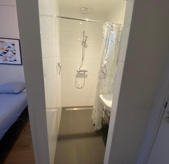 اتاق استاندارد, Kleinschalig Hostel In Deventer, Hartje Stad, Aan De Ijssel